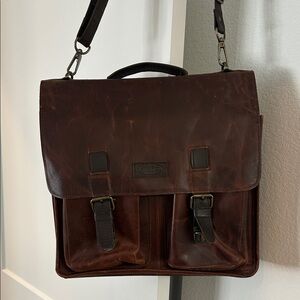 Sharo Brown Leather Messenger Bag
